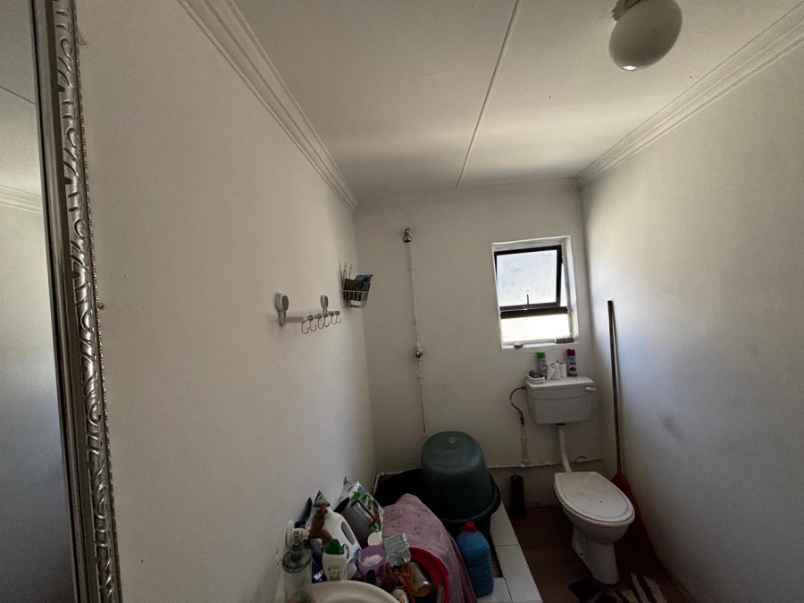 2 Bedroom Property for Sale in Forest Village Western Cape